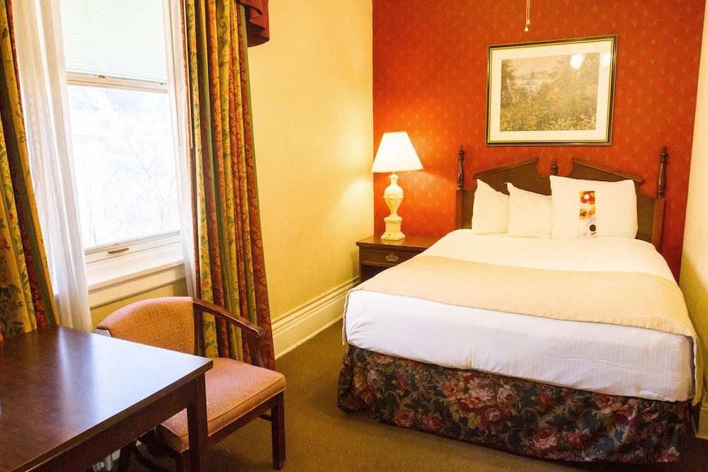 Colorado Hotel