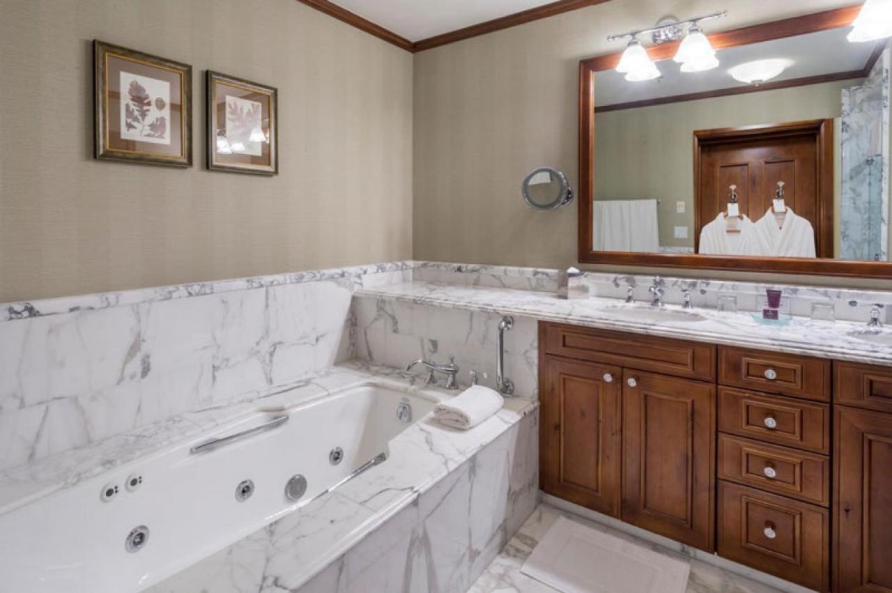 Holiday home The Ritz-carlton, Ski-in/ski-out 3br In Highlands W/ Ski/mall View 8210