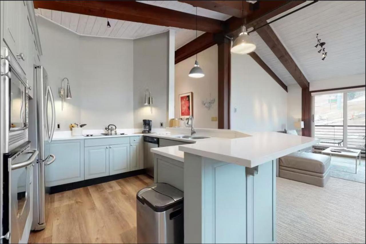 Holiday home Enclave 309, Snowmass Ski-in/ski-out W/shared Pool/hot Tub/private Washer/dryer/gym/wifi Snowmass Village