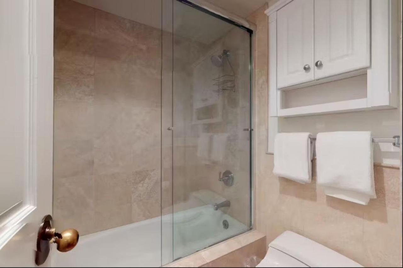 Enclave 309, Snowmass Ski-in/ski-out W/shared Pool/hot Tub/private Washer/dryer/gym/wifi Holiday home Snowmass Village