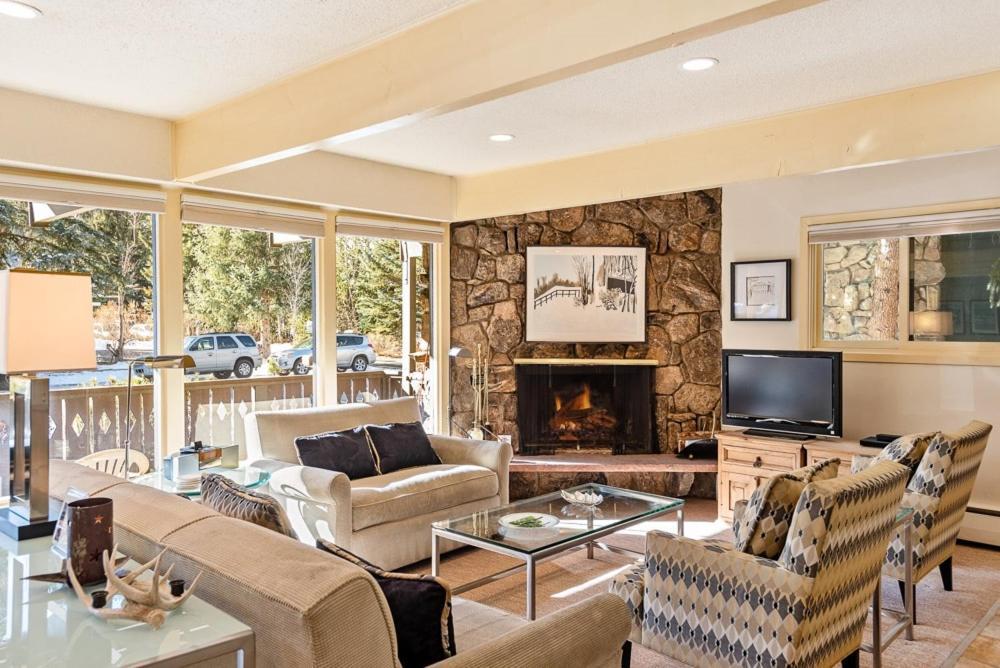 118 E. Bleeker Street Lower Level, Large Lower-level In Duplex With Private Deck Holiday home Aspen