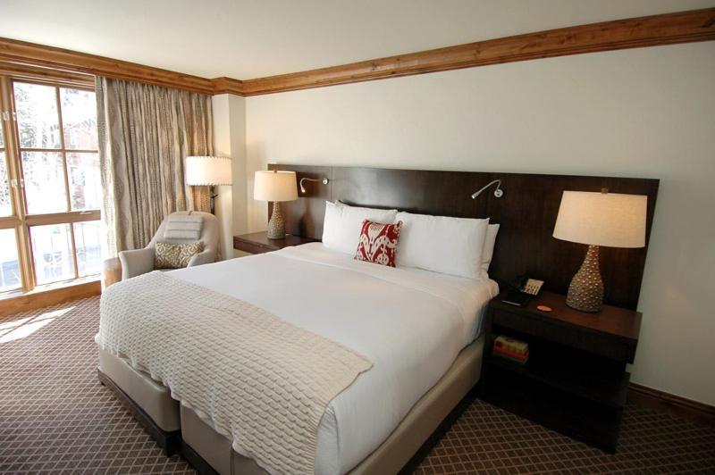 St Regis Residence, Luxury 2 Bedroom Float 001, & In Downtown Aspen, 2 Blocks From Lifts Aspen