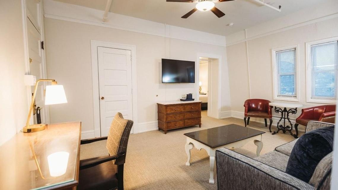 Hotel Colorado