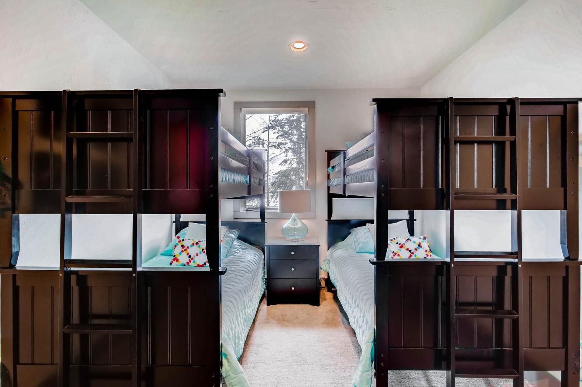 The Plaza By Crested Butte Mountain 3*