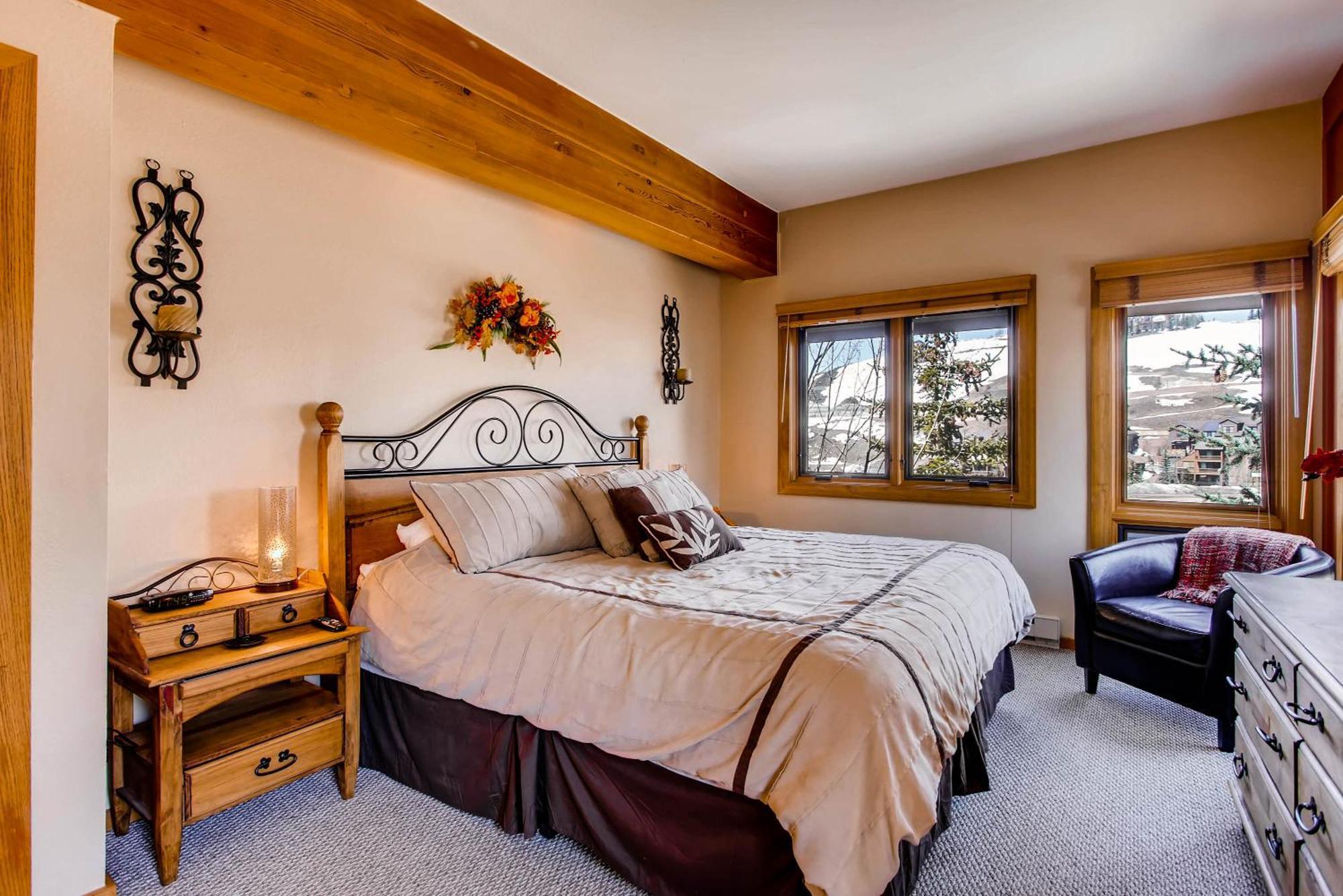 The Plaza By Crested Butte Mountain Resort