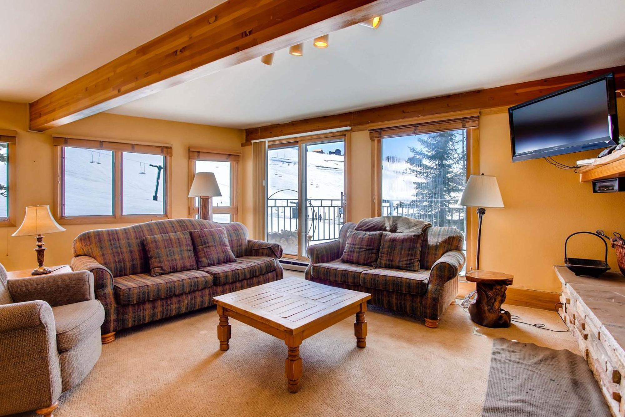 The Plaza By Crested Butte Mountain 3*