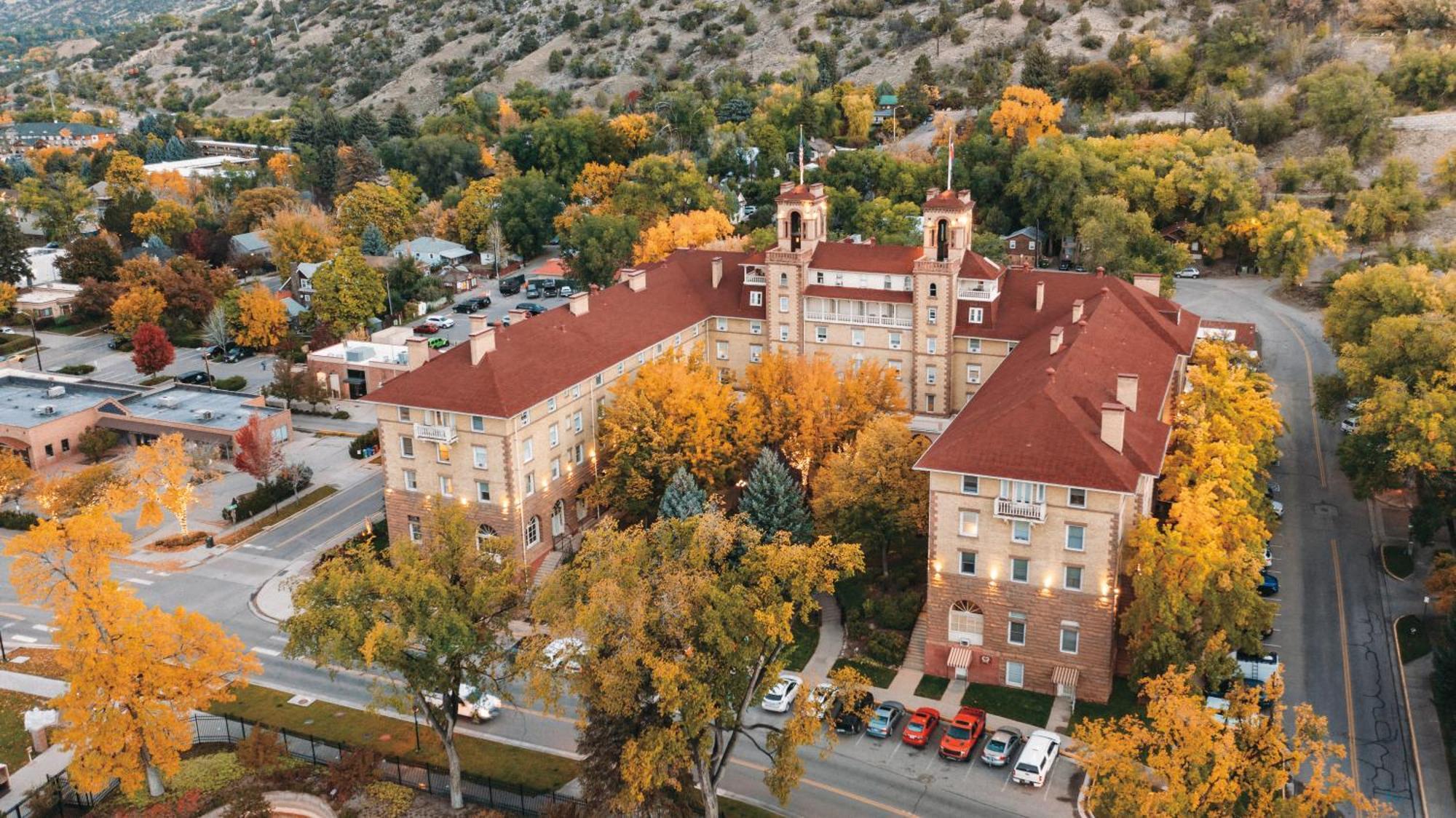 Hotel Colorado