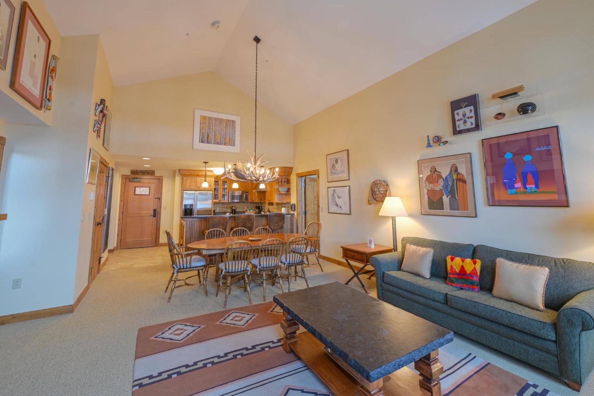 Resort The At Mountaineer Square Mount Crested Butte