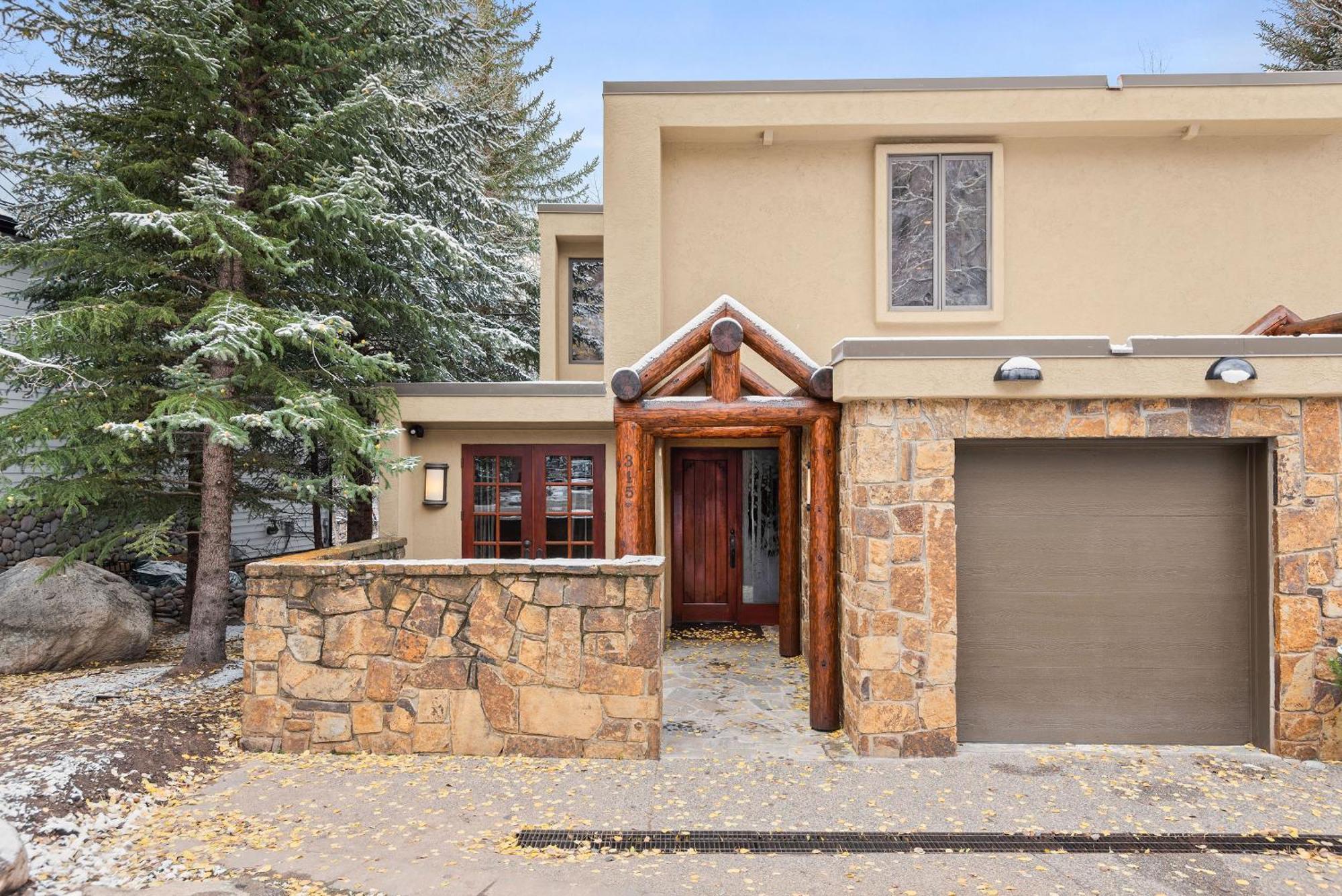 Holiday home 315 Park Avenue, Luxury Townhouse With River Views In Aspen