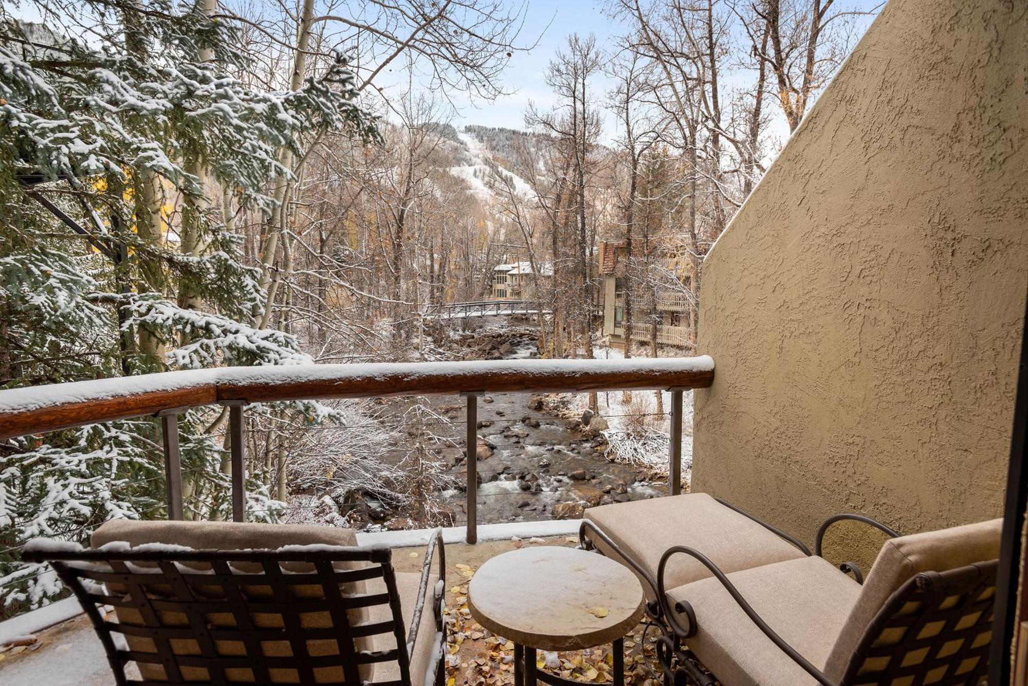 Holiday home 315 Park Avenue, Luxury Townhouse With River Views In