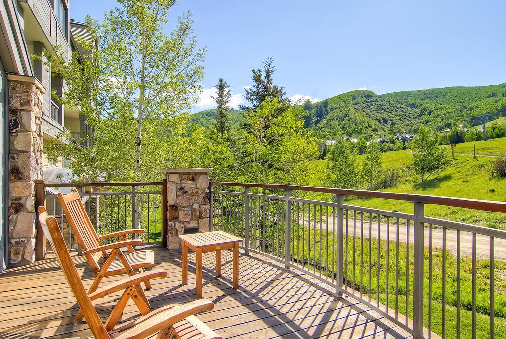 Apartment Highlands Slopeside By East West *