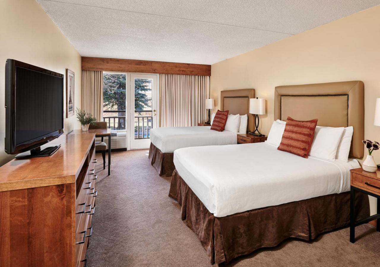 The At Hotel 3*