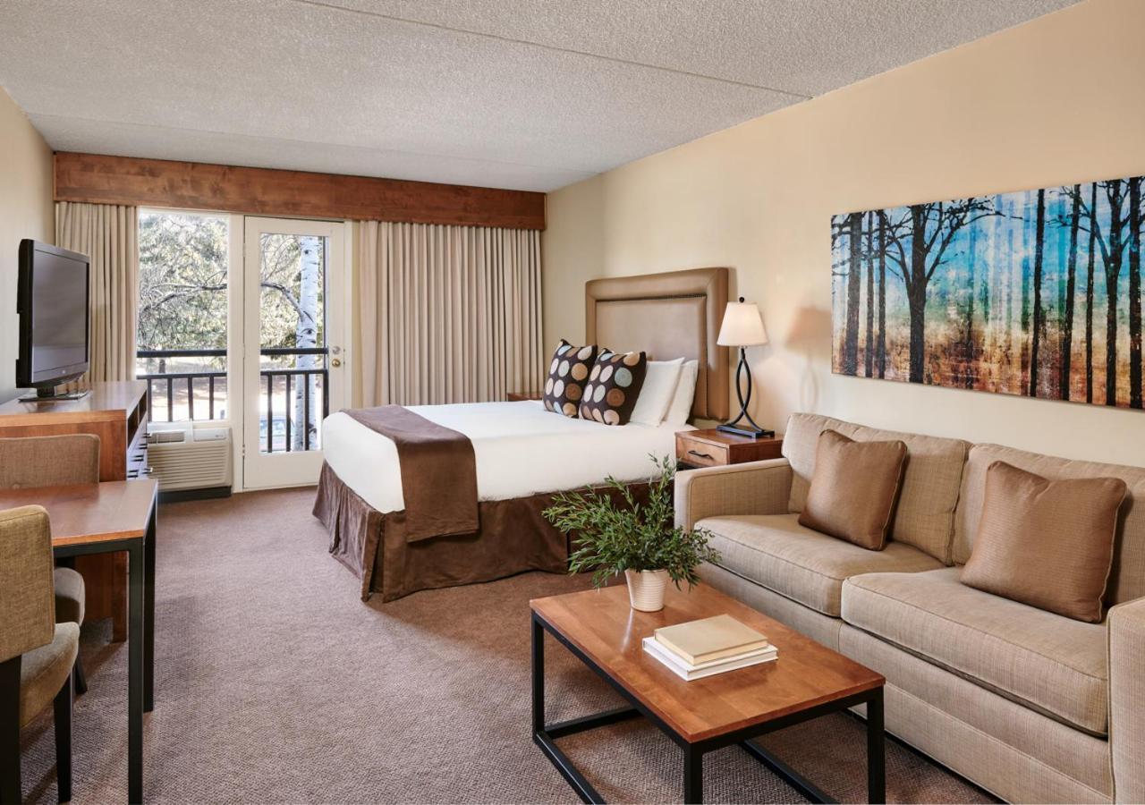The At 3* Aspen