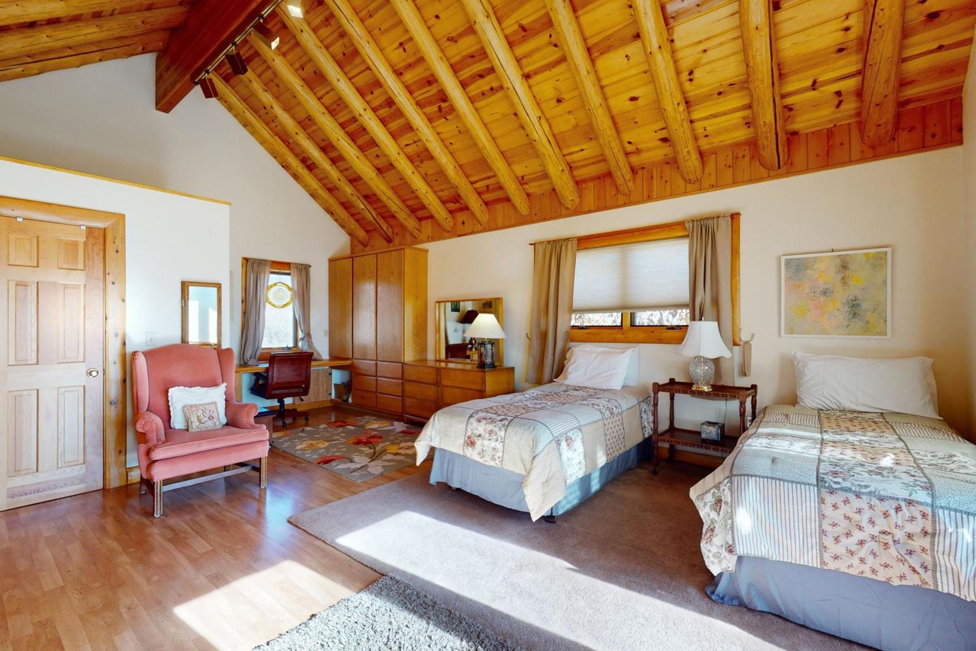 Springs Luxury * Glenwood Springs