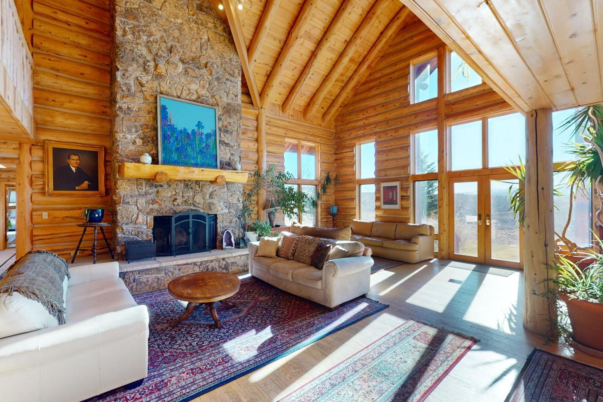 Springs Luxury Glenwood Springs