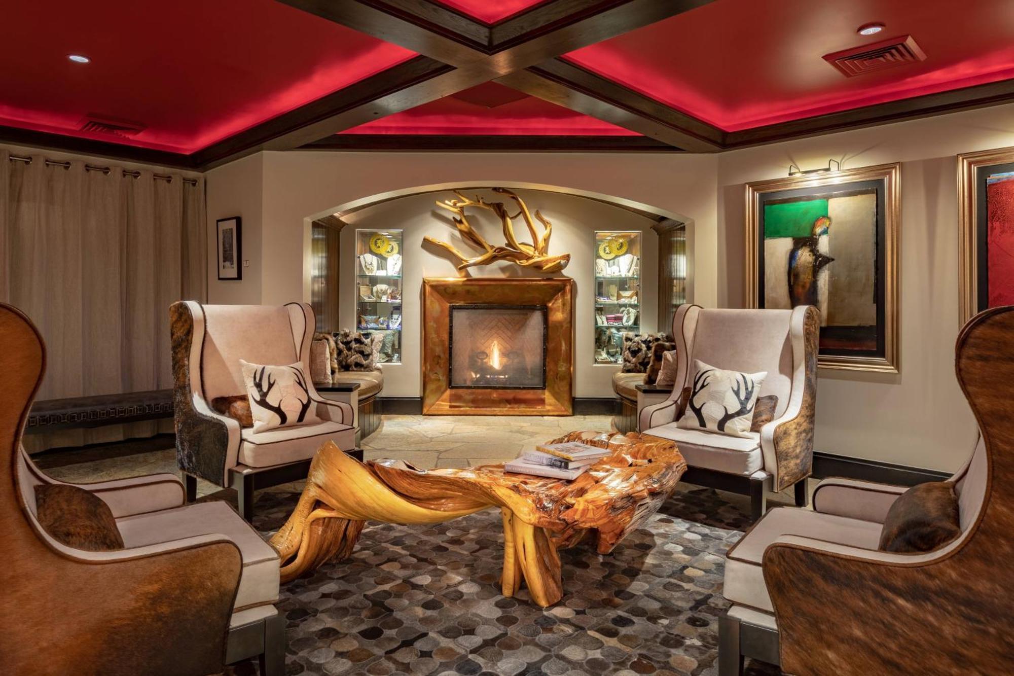 Hotel Lodge, Autograph Collection