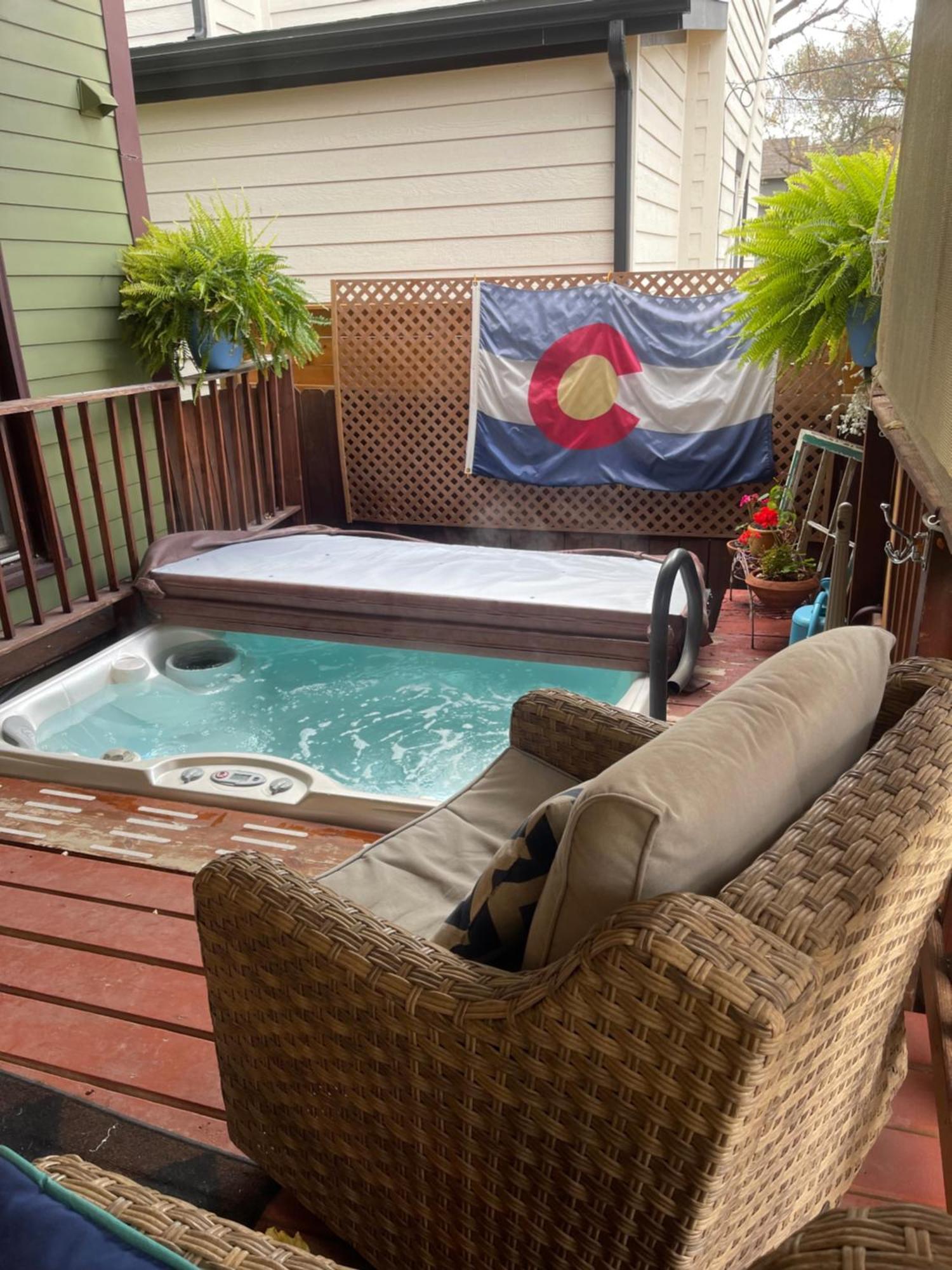Downtown With Jacuzzi Glenwood Springs