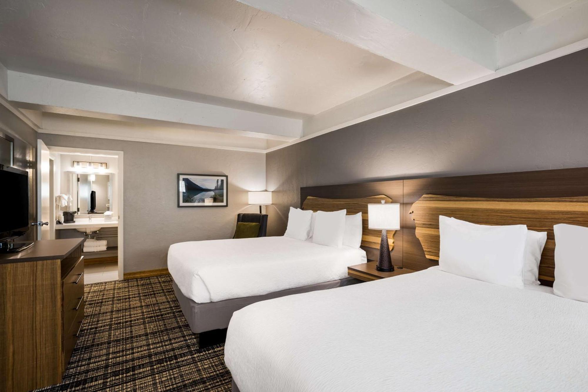 Hotel Western Antlers At 3*