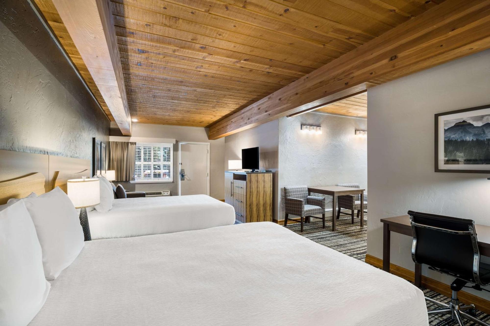Western Antlers At Hotel Glenwood Springs