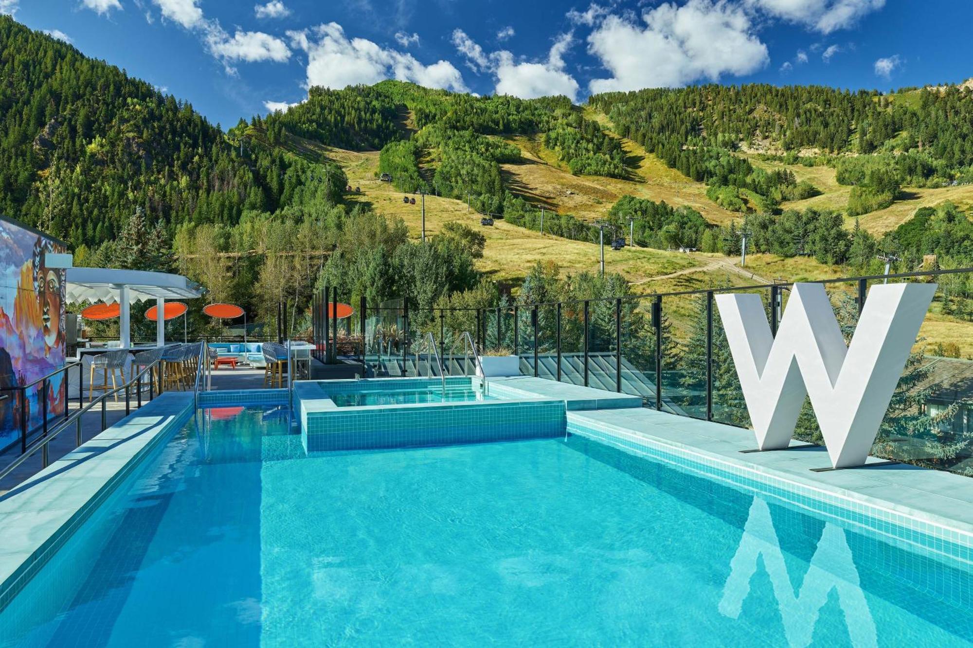 Hotel W