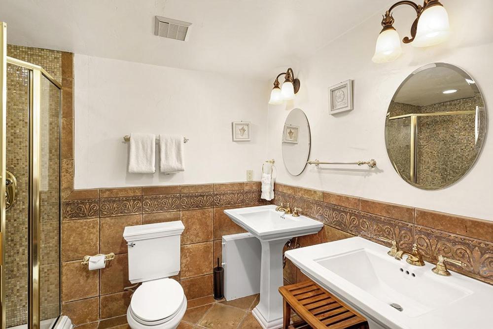 Holiday home Durant Unit D3, With Floor-to-ceiling Windows, Fireplace, And *