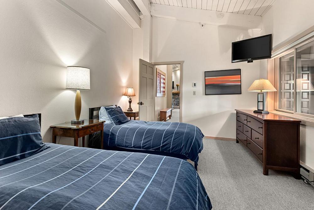 Enclave 308, Snowmass Ski-in/ski-out W/shared Pool/hot Tub Holiday home Snowmass Village