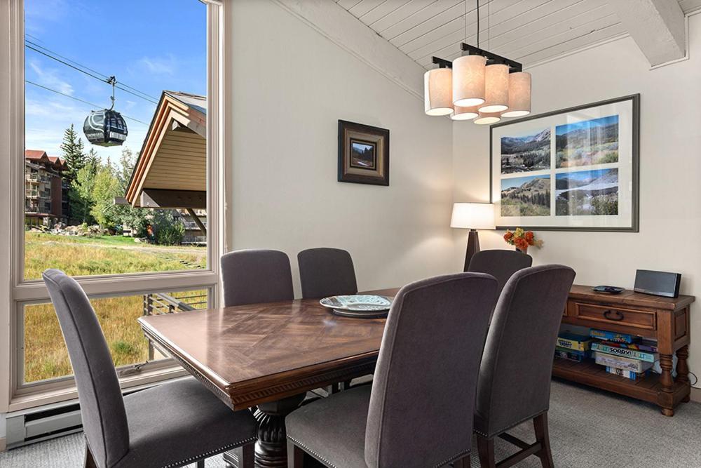 Enclave 308, Snowmass Ski-in/ski-out W/shared Pool/hot Tub