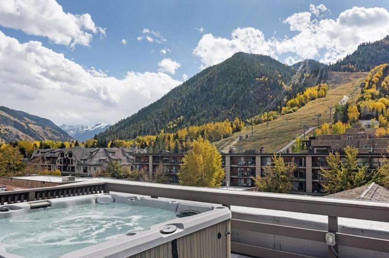 Independence Square 203, Stunning W/ Great Views Of Downtown Aparthotel *