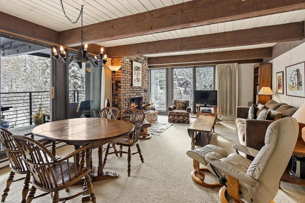 Holiday home Chateau Roaring Fork Unit 29, Sunny, Corner With River Views Aspen