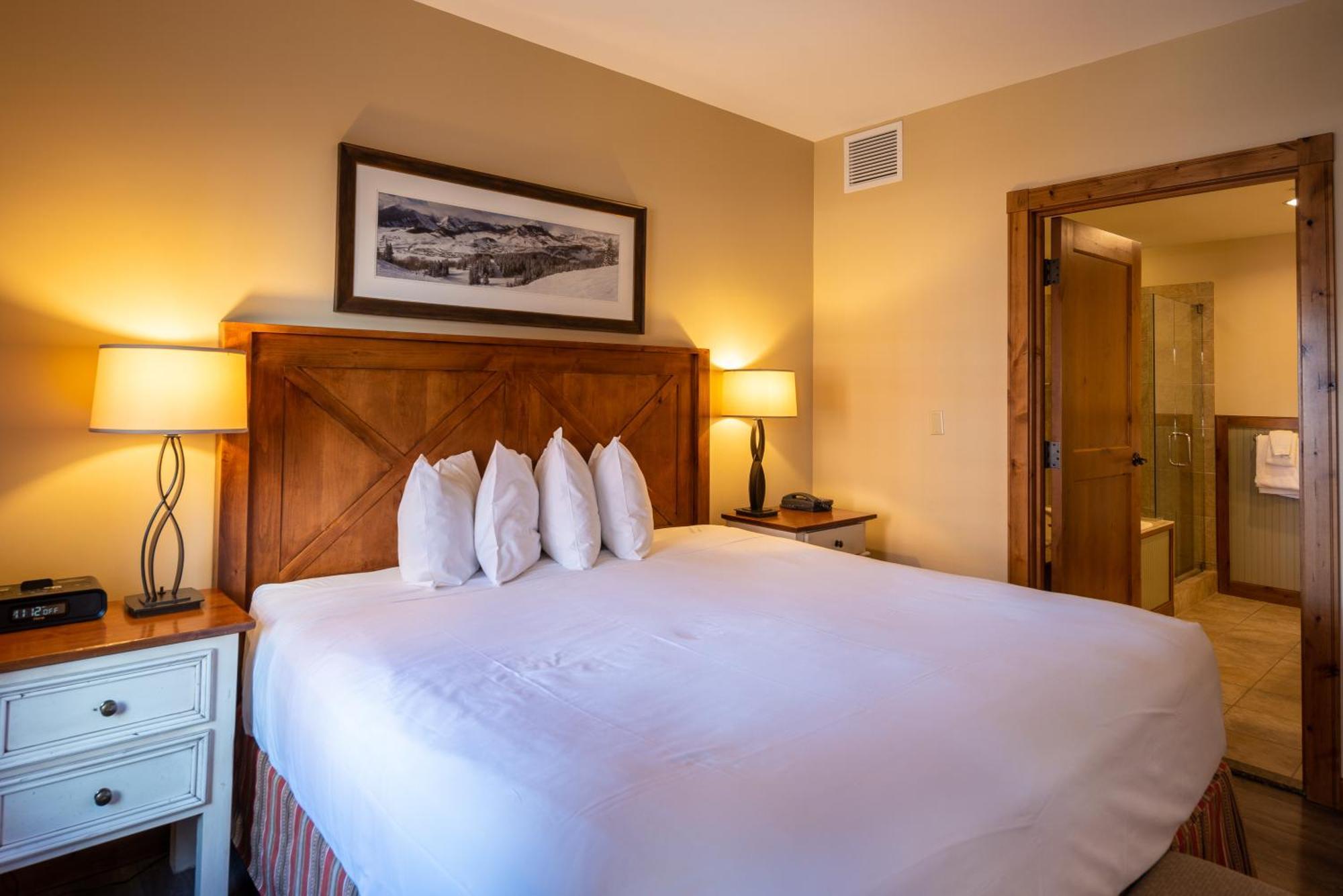 Resort The At Mountaineer Square Mount Crested Butte