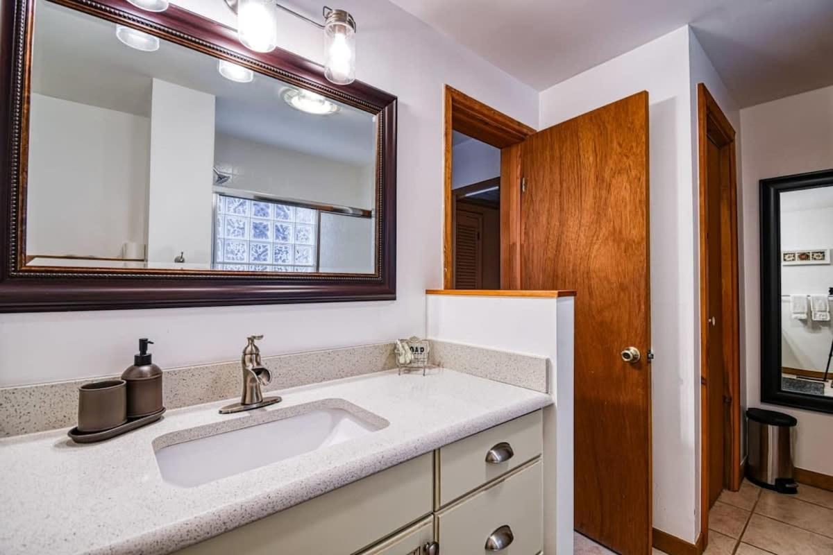 Hen House A Cozy Victorian Escape * Leadville