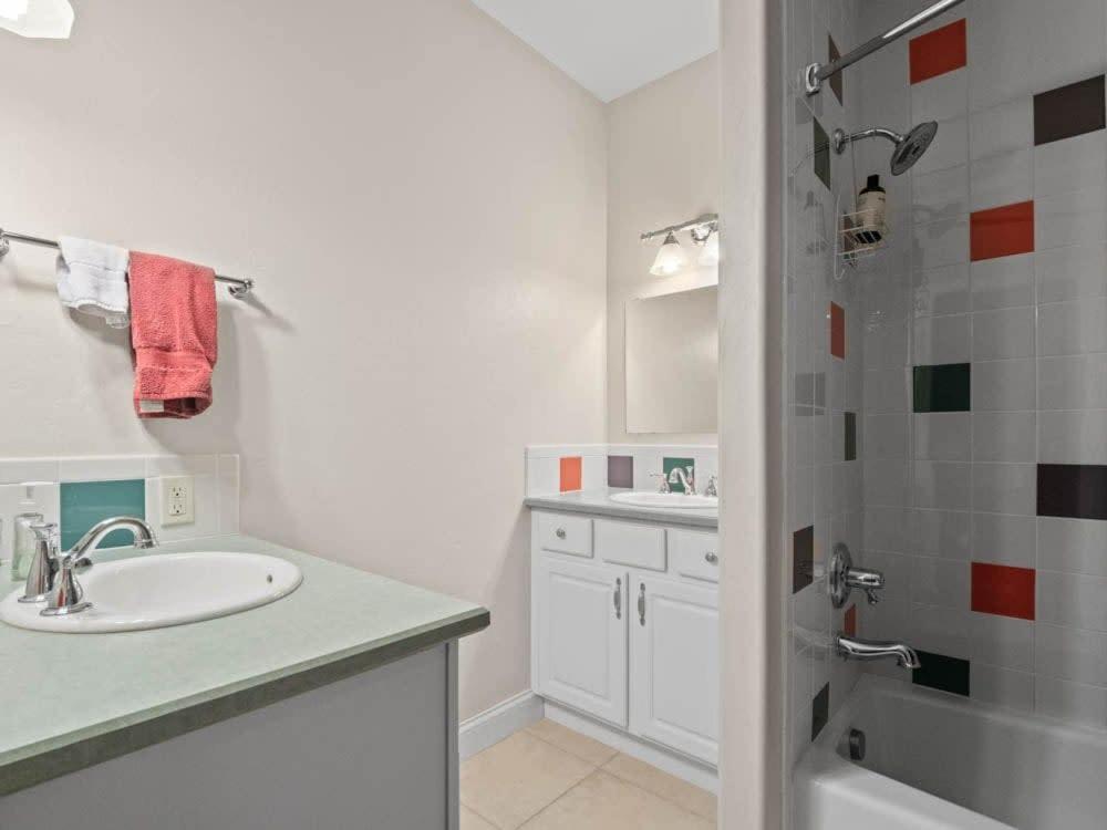 New Listing Peaceful 4bd In The Woods Holiday home Leadville
