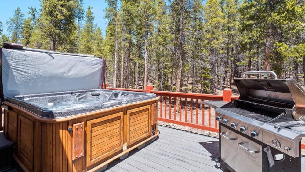 Holiday home Mountain With Amazing Views And Hot Tub *