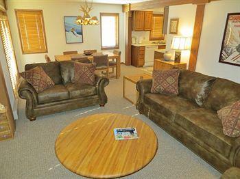 Gateway Hotel 3*