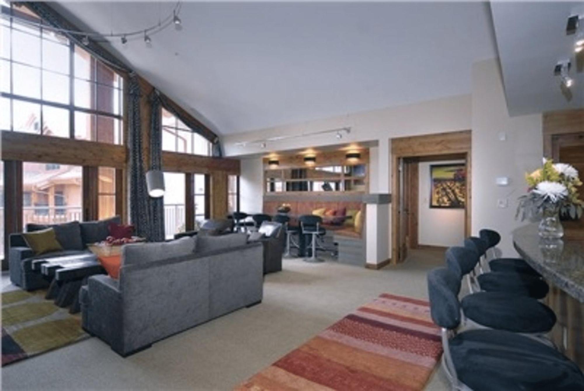 Resort The At Mountaineer Square Mount Crested Butte
