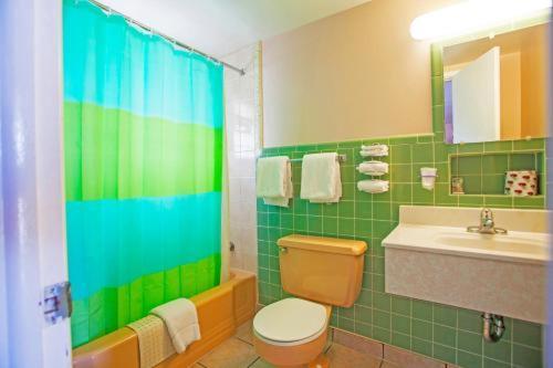 Glenwood Springs Inn 2*