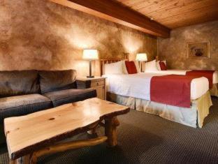 Hotel Western Antlers At 3*