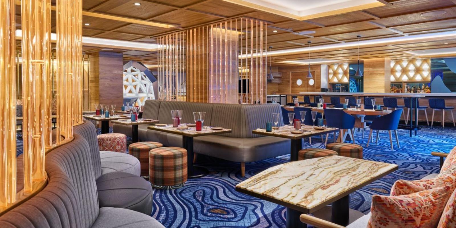 W Hotel 4*