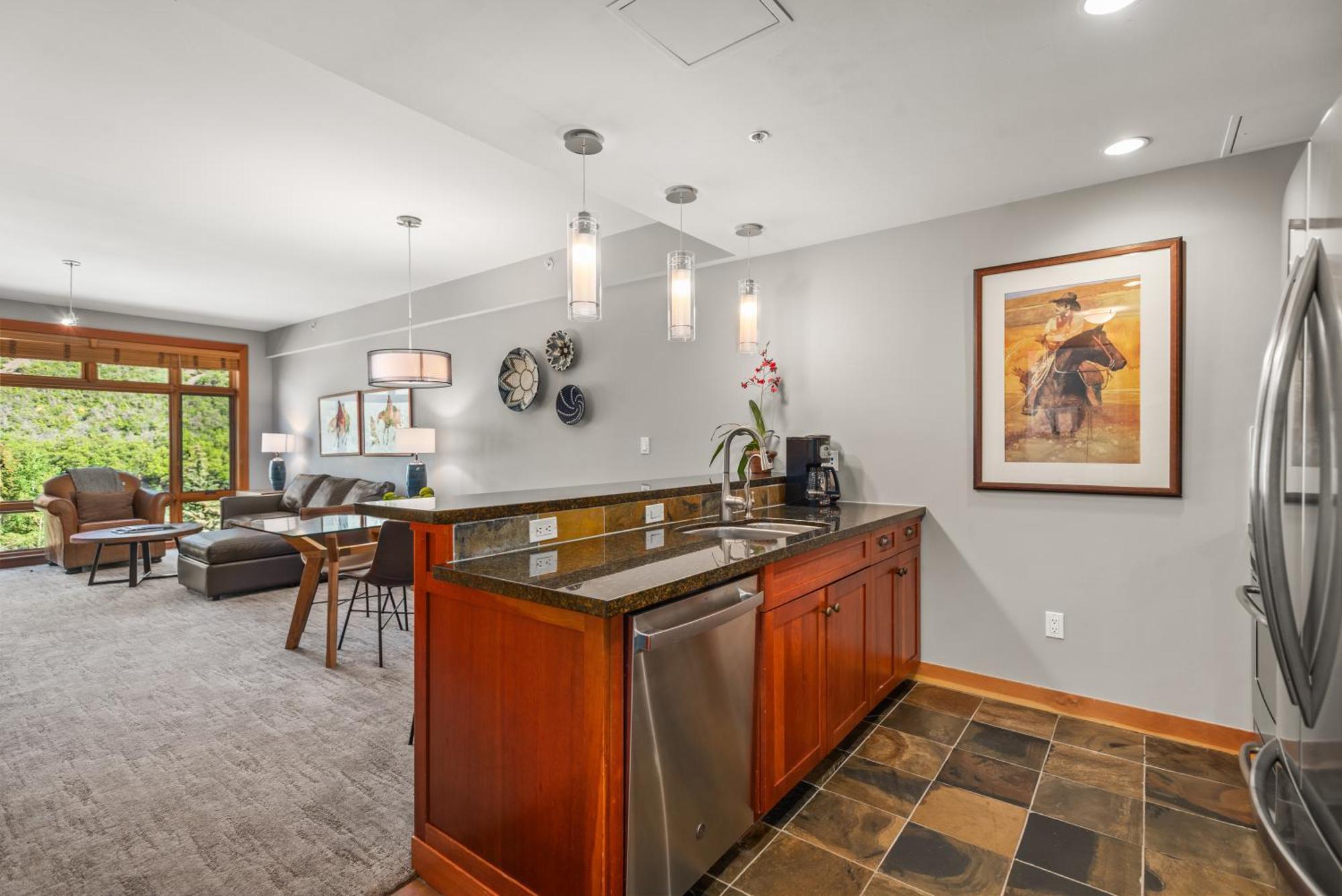 Scenic Slopeside Haven The Gem Holiday home *