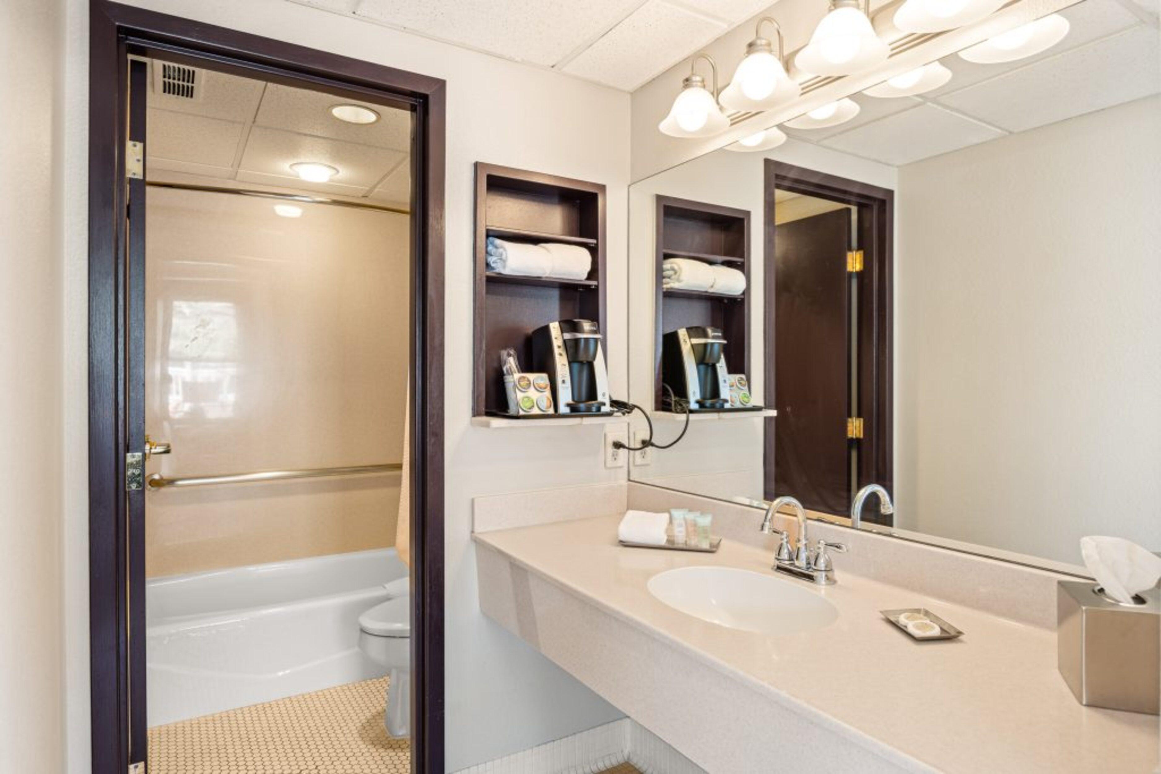 Maxwell Anderson Hotel 3*