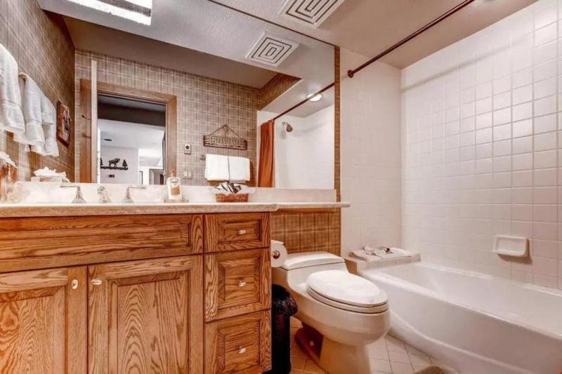 Beaver Creek St James 4 Bedroom Condo Apartment *