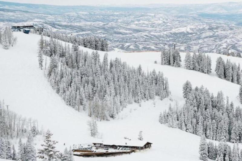 Ritz-carlton: Ski-in/ski-out With Slopeside Pools Apartment *