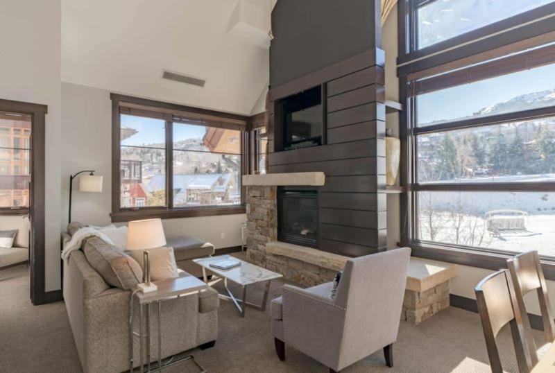 Hayden 2304 By Snowmass Mountain * Snowmass Village