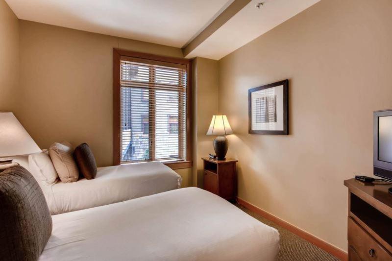 Capitol Peak 3221 By Snowmass Mountain Apartment
