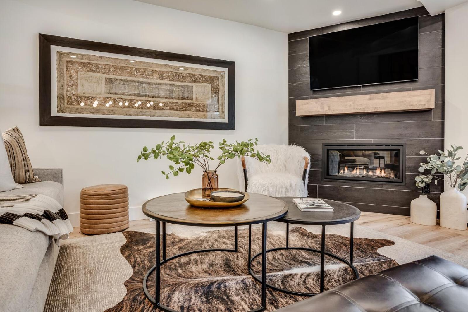 Modern 2 Bedroom In Core Walk Everywhere Apartment