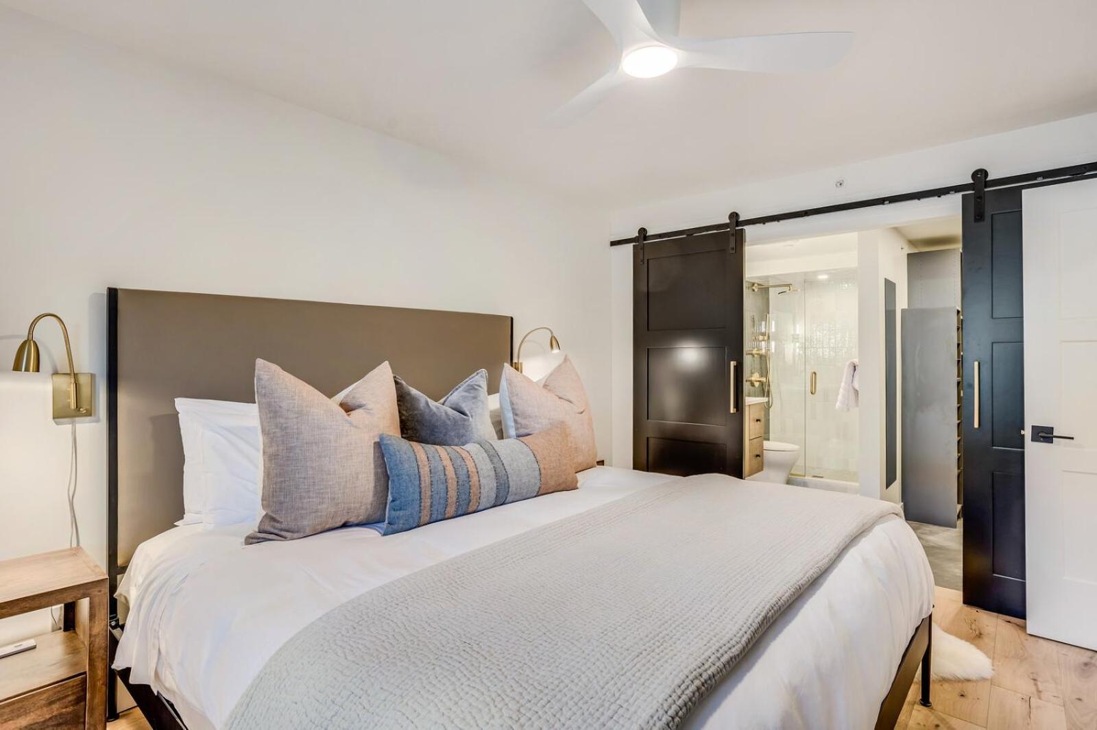 Modern 2 Bedroom In Core Walk Everywhere Apartment Aspen