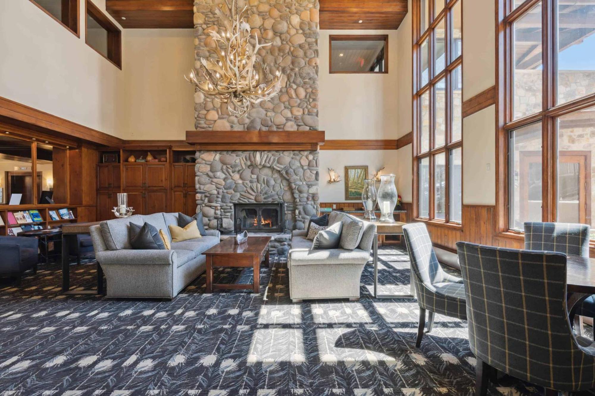 Highlands 402 By East West Hospitality Beaver Creek