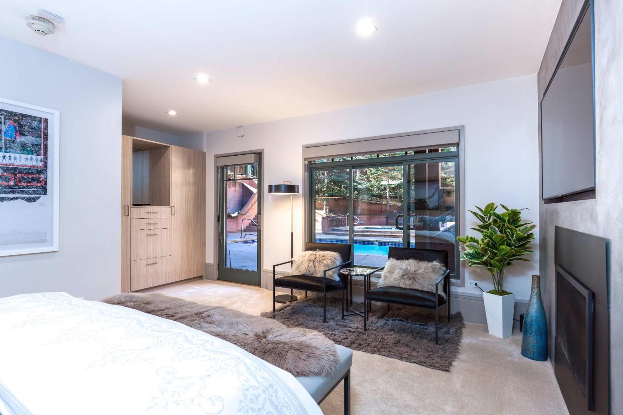 New 2 Bedroom 2 And A Half Bath - Luxurious Mountain Modern!