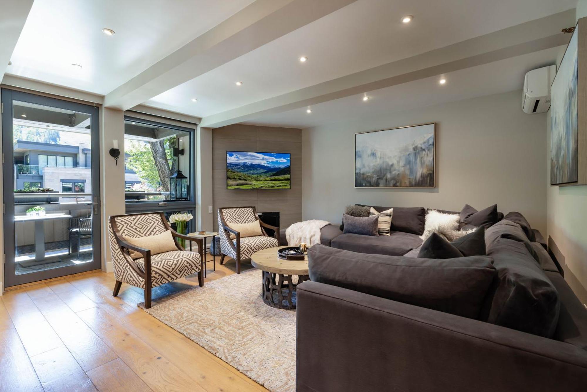 Holiday home Luxurious 2 Bedroom 2 Ba - Core