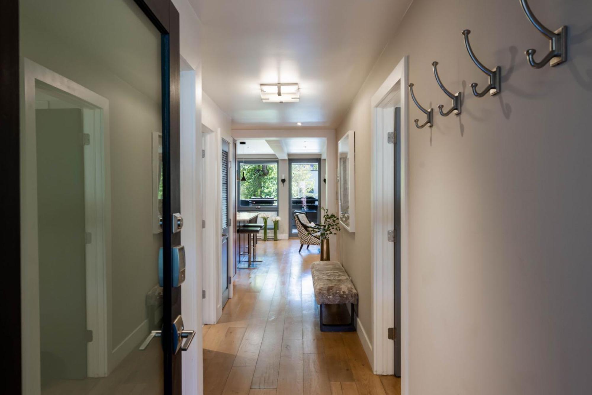 Holiday home Luxurious 2 Bedroom 2 Ba - Core